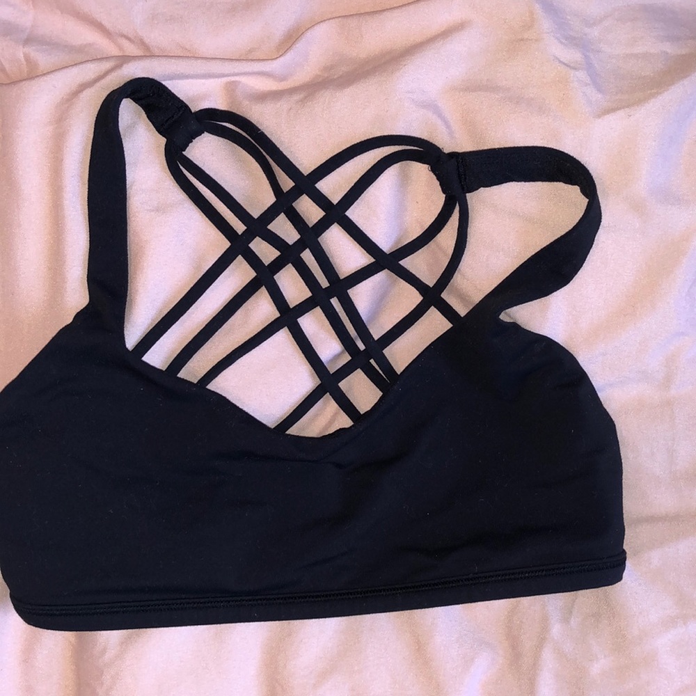 Free to be wild sports bra